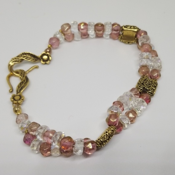 Clear & Light Purple Glass Beaded Costume Bracelet - Picture 3 of 5
